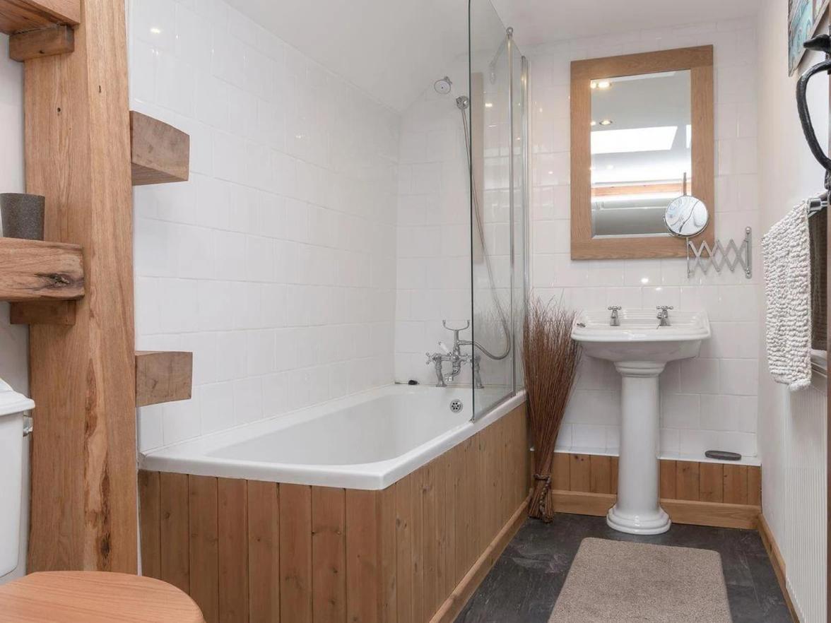 Rhiwddu Barns Villa Llangadog Szoba fotó